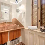 Charming House Apartment